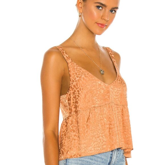 Carly Woven Tank - Picture 2 of 4